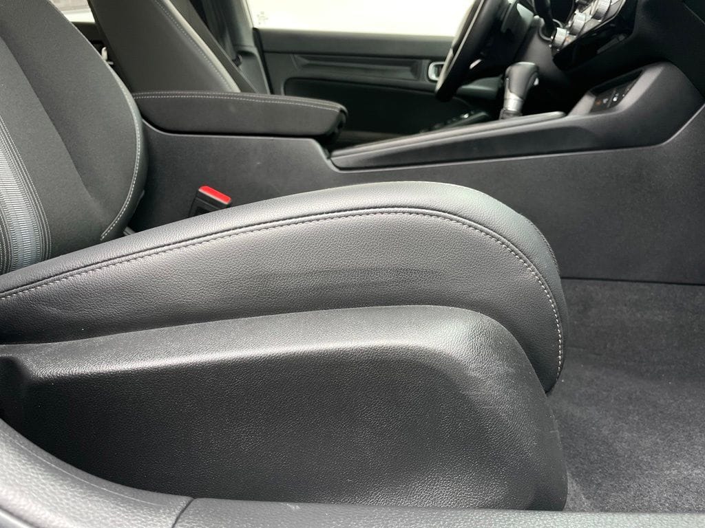 2025 Honda Civic Sport - Photo 30