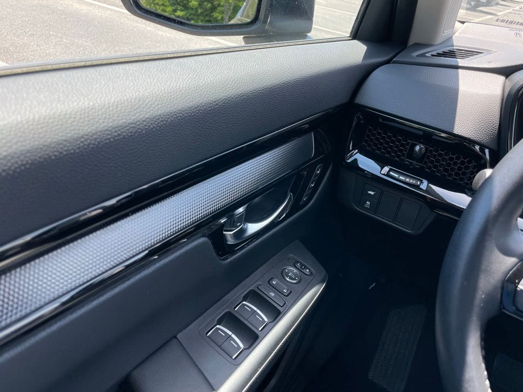 2025 Honda CR-V EX-L - Photo 23