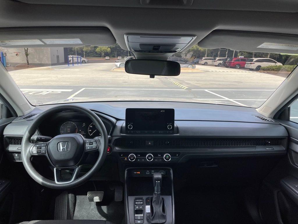 2025 Honda CR-V EX - Photo 10