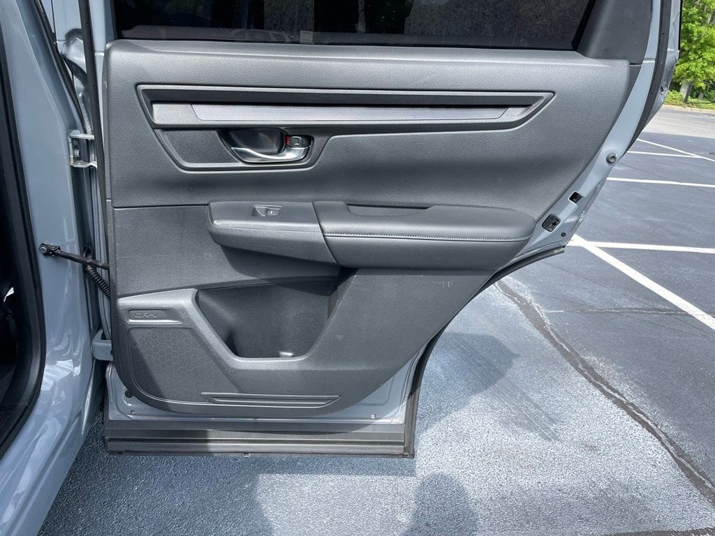 2025 Honda CR-V EX - Photo 34