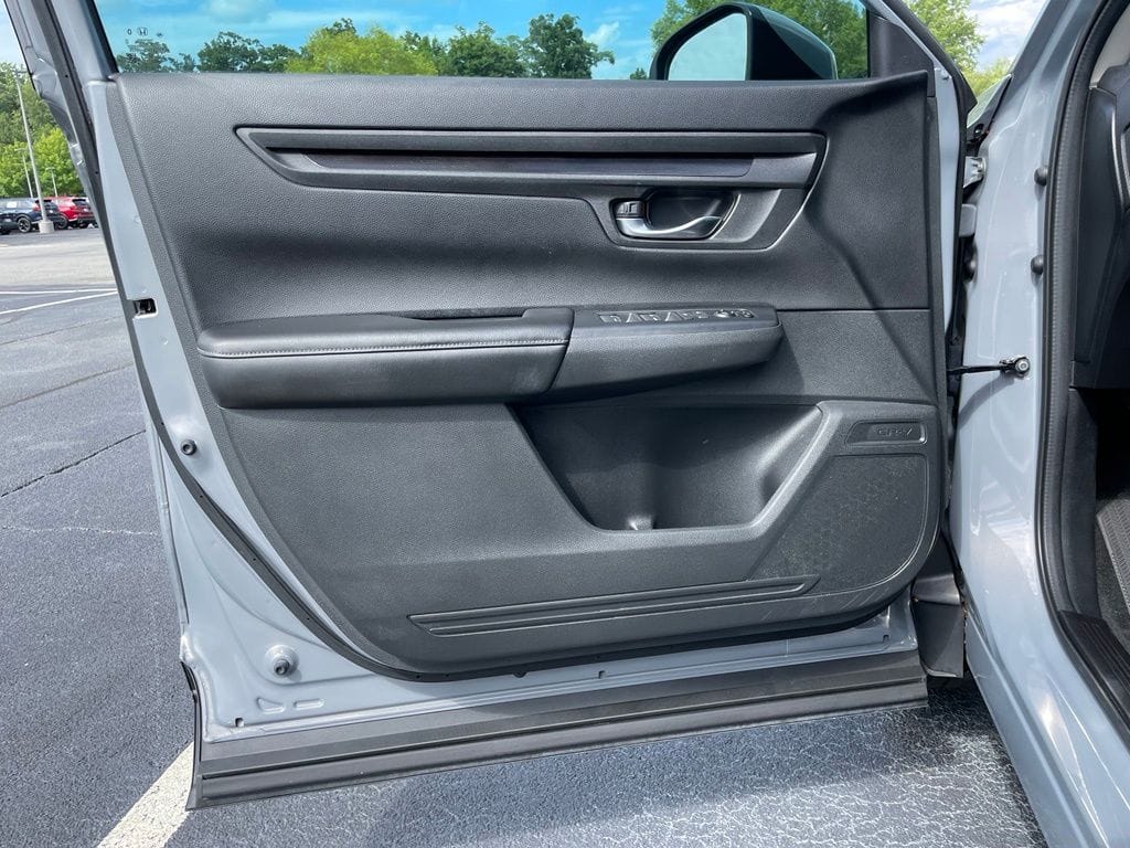 2025 Honda CR-V EX - Photo 23