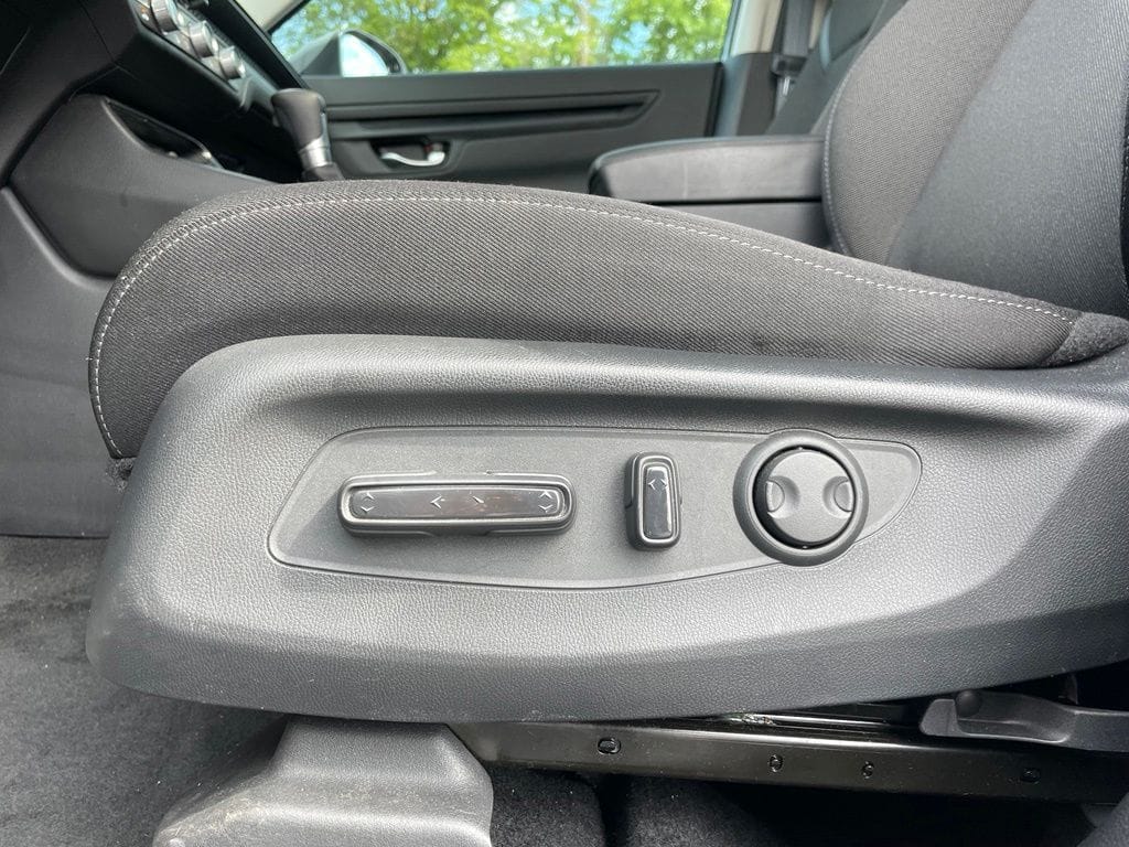 2025 Honda CR-V EX - Photo 24