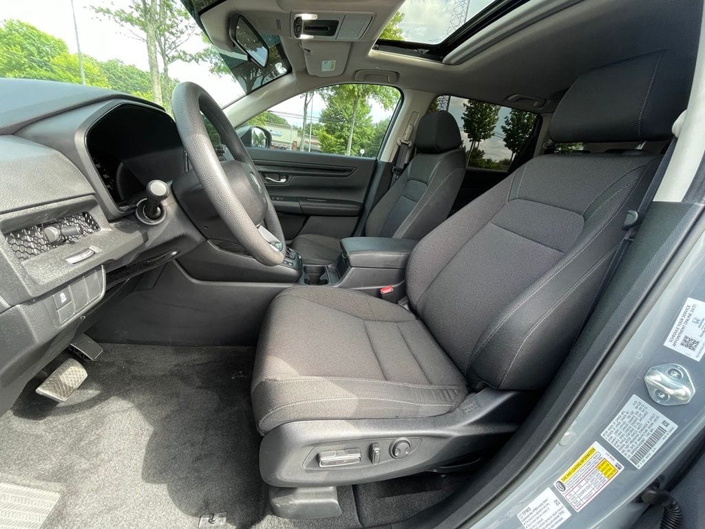 2025 Honda CR-V EX - Photo 26