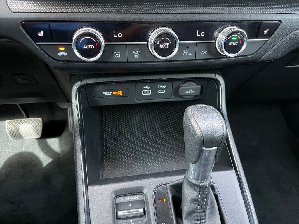 2025 Honda CR-V EX - Photo 18
