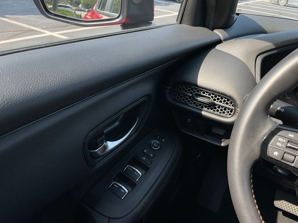 2025 Honda HR-V Sport - Photo 22