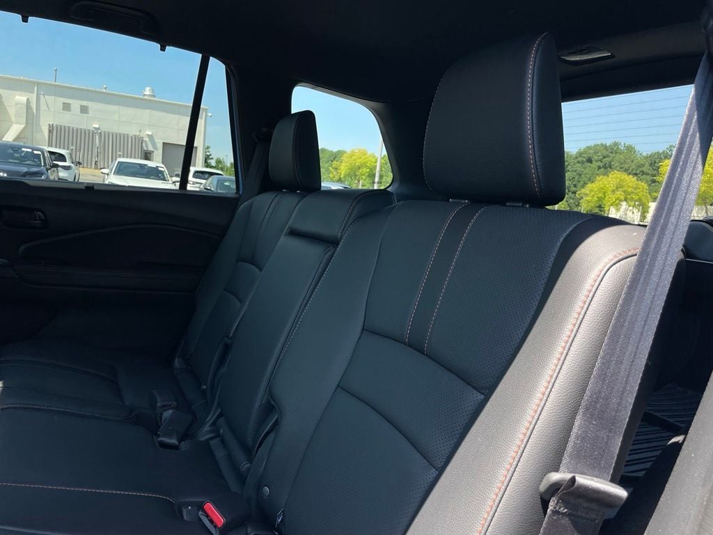 2025 Honda Passport TrailSport - Photo 41