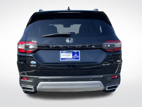 2025 Honda Pilot Elite