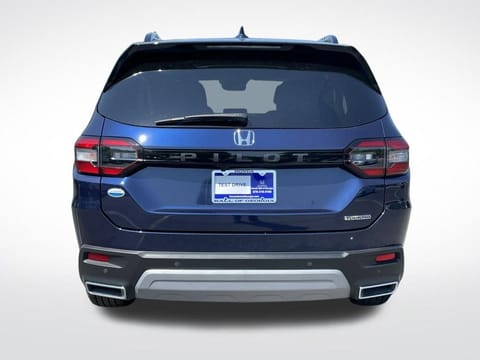 2025 Honda Pilot Touring