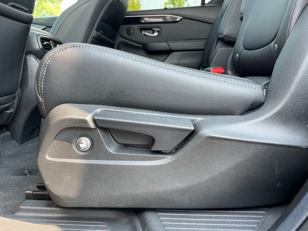 2025 Honda Pilot Touring - Photo 40