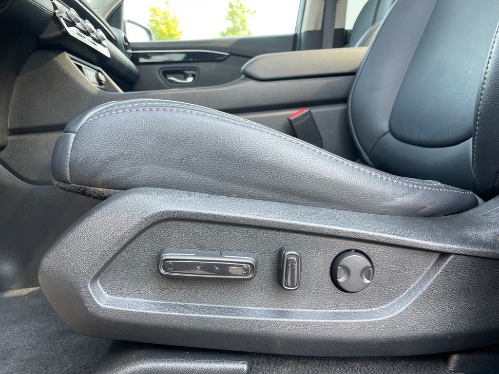 2025 Honda Pilot Touring - Photo 25