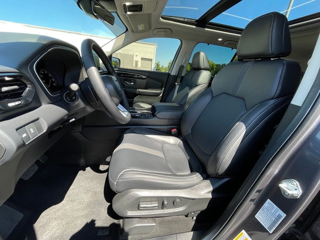 2025 Honda Pilot Touring - Photo 27