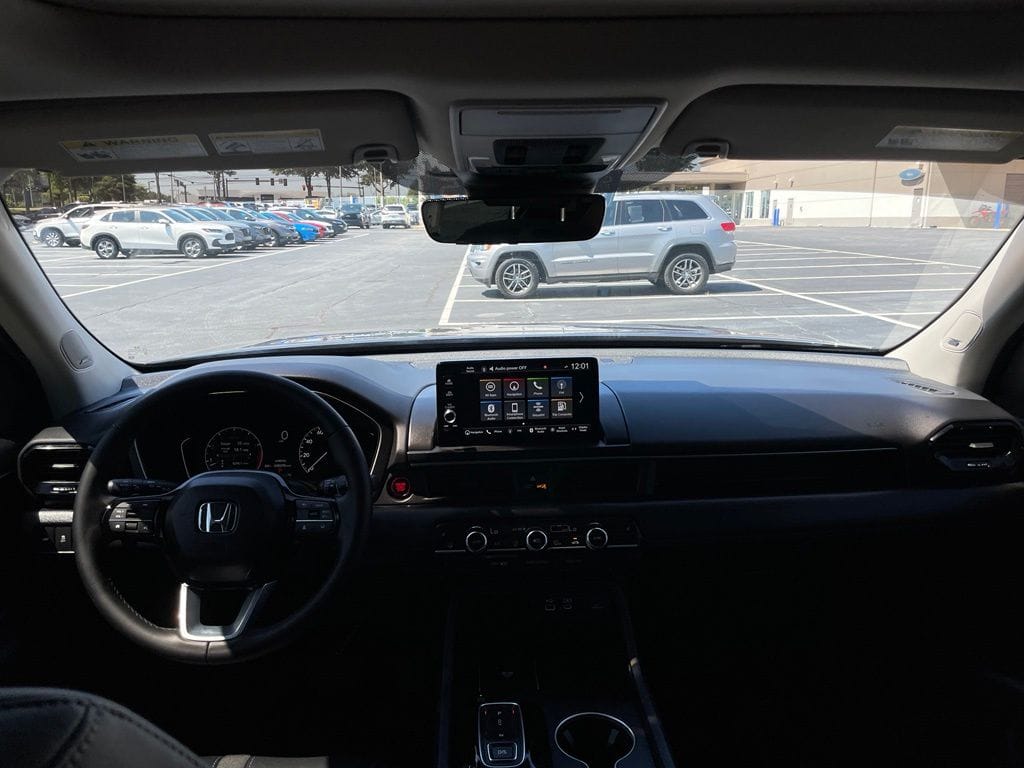 2025 Honda Pilot Touring - Photo 10