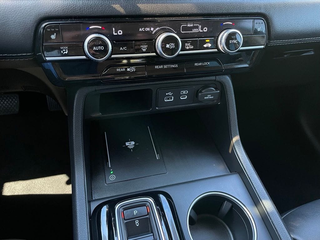 2025 Honda Pilot Touring - Photo 19