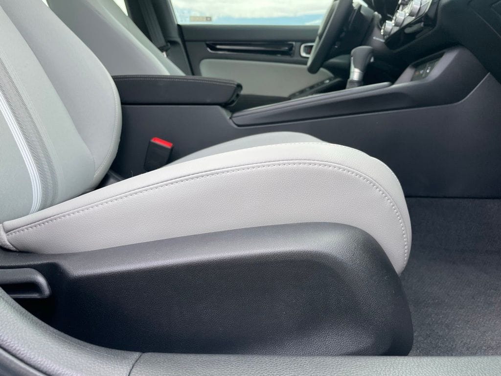 2026 Honda Civic Sport - Photo 30