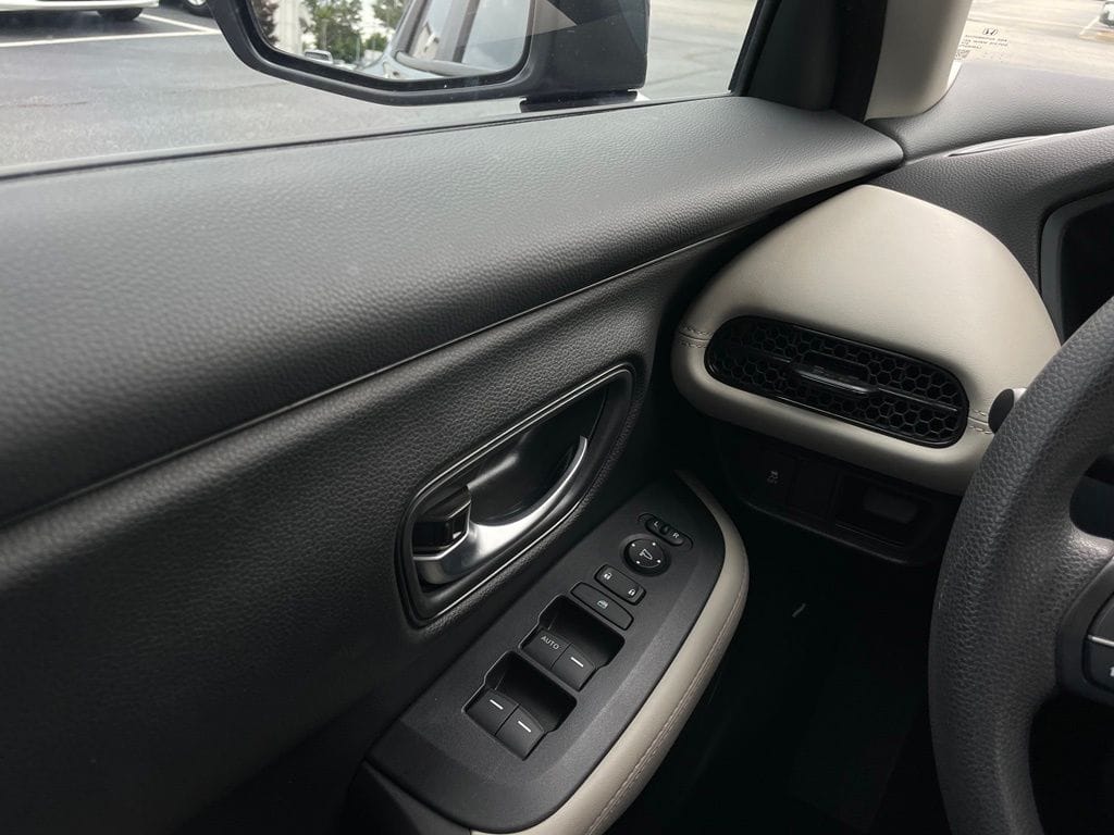 2026 Honda HR-V LX - Photo 22