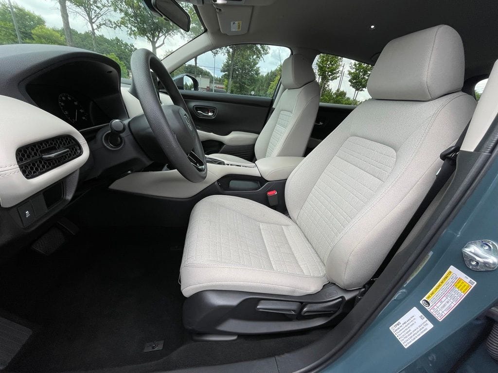 2026 Honda HR-V LX - Photo 26
