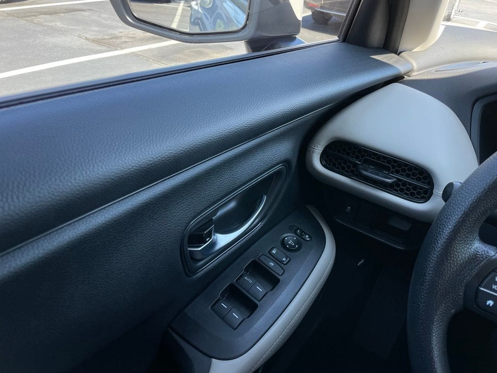 2026 Honda HR-V LX - Photo 22