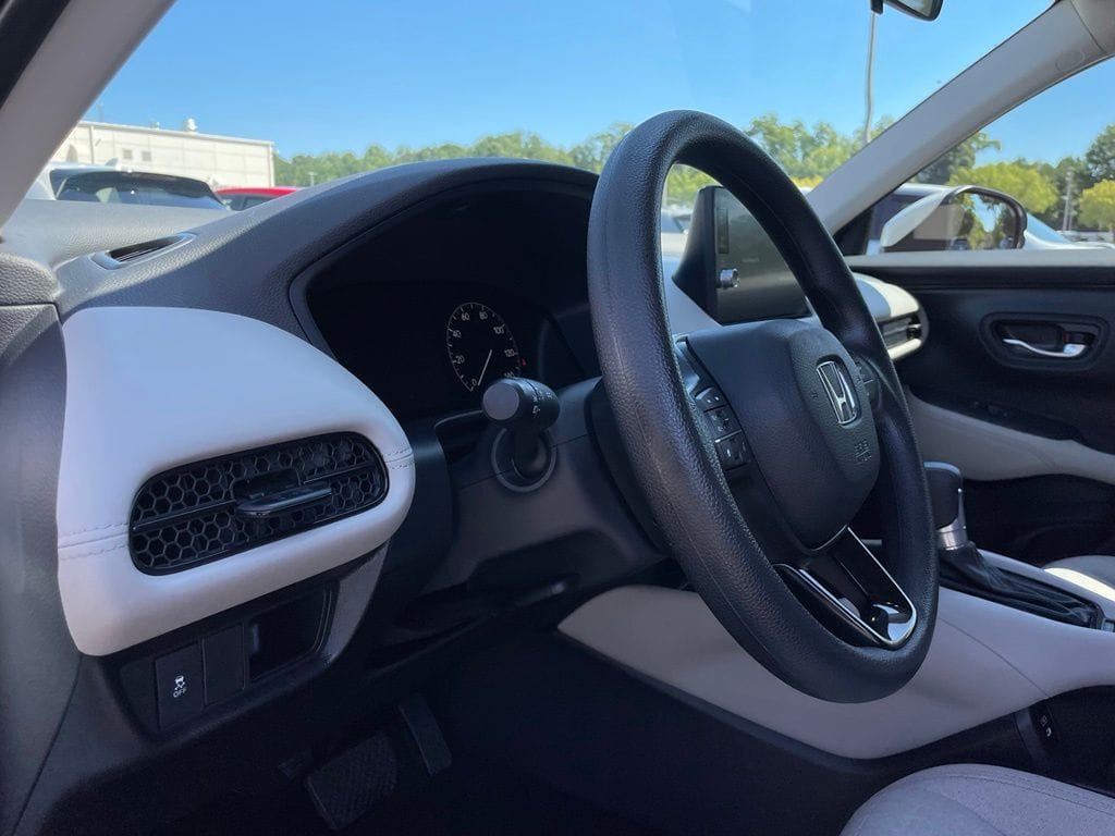 2026 Honda HR-V LX - Photo 27