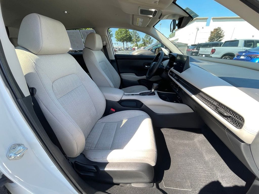 2026 Honda HR-V LX - Photo 32