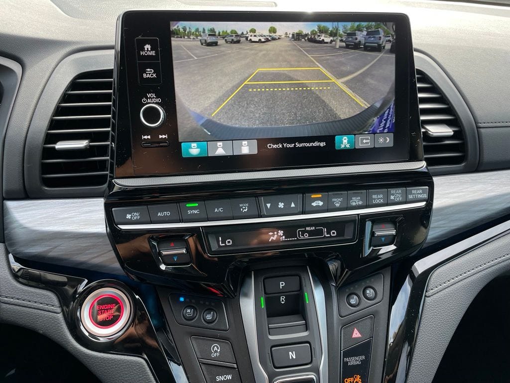 2026 Honda Odyssey Elite - Photo 17