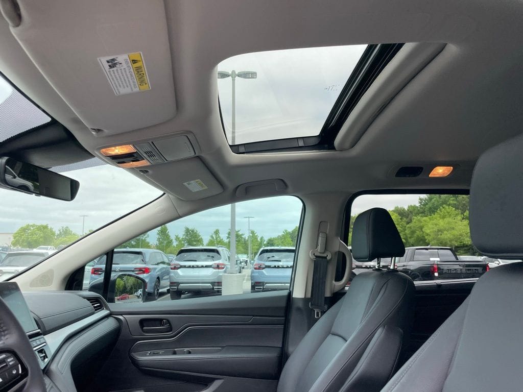 2026 Honda Odyssey EX-L - Photo 28