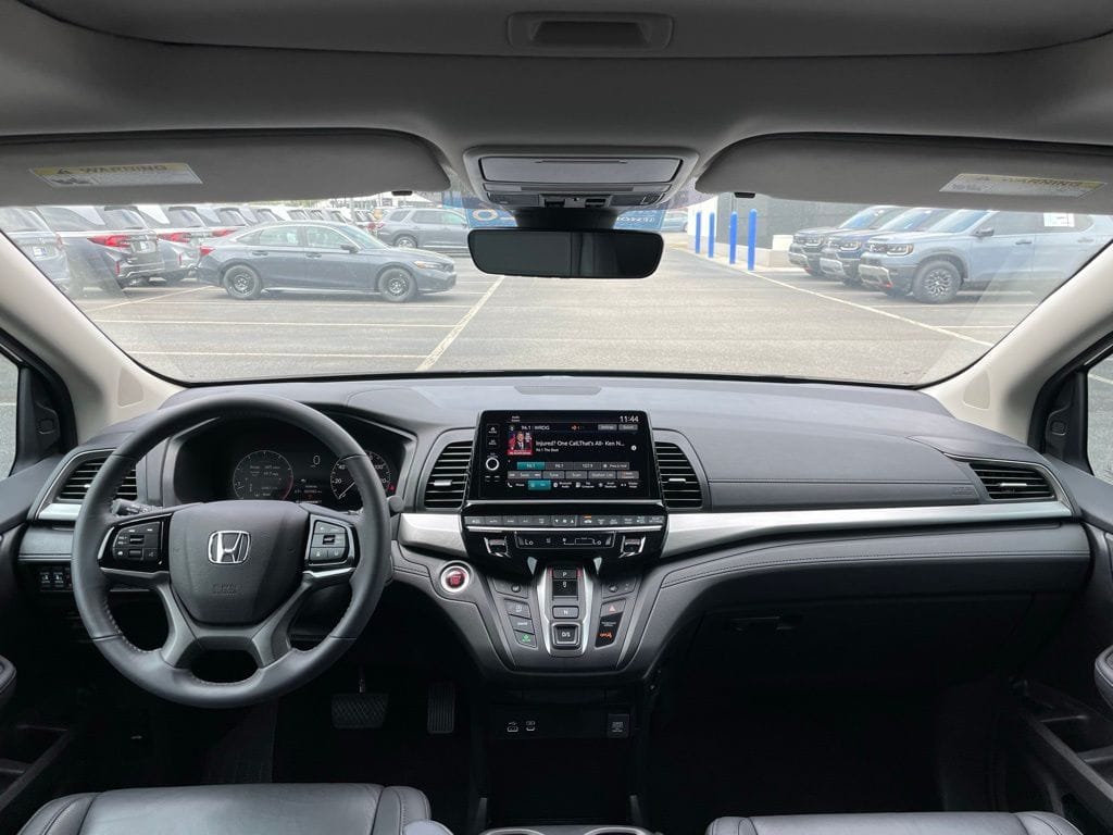 2026 Honda Odyssey EX-L - Photo 10