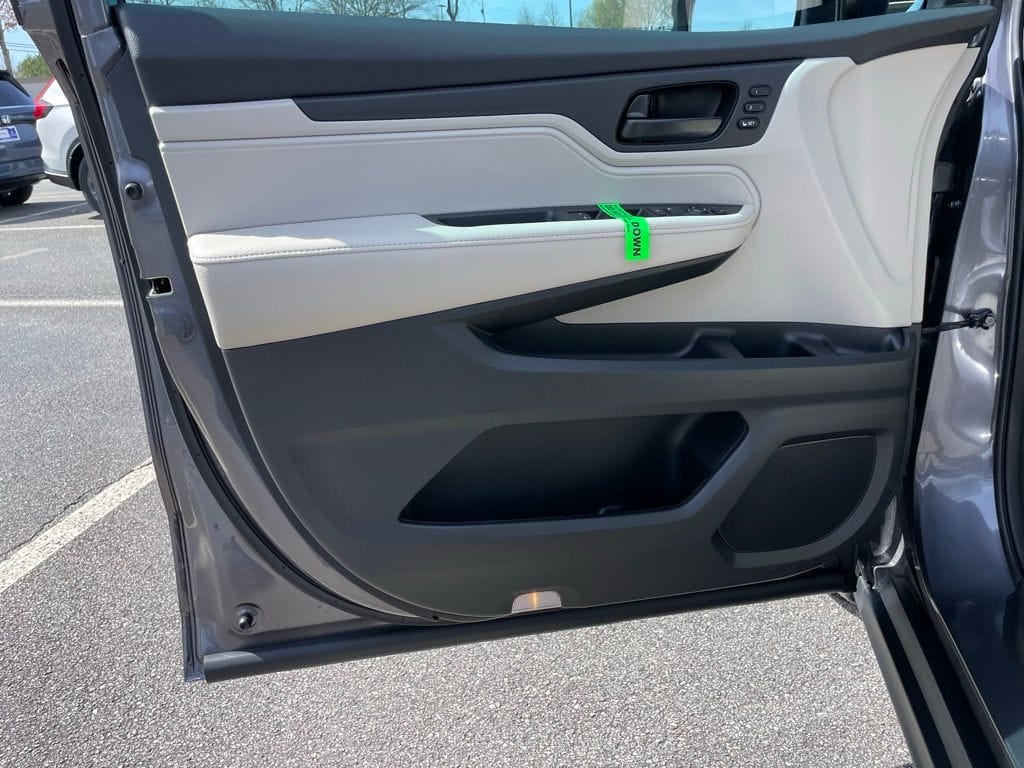 2026 Honda Odyssey EX-L - Photo 24