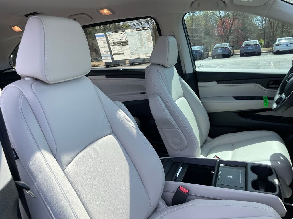 2026 Honda Odyssey EX-L - Photo 32