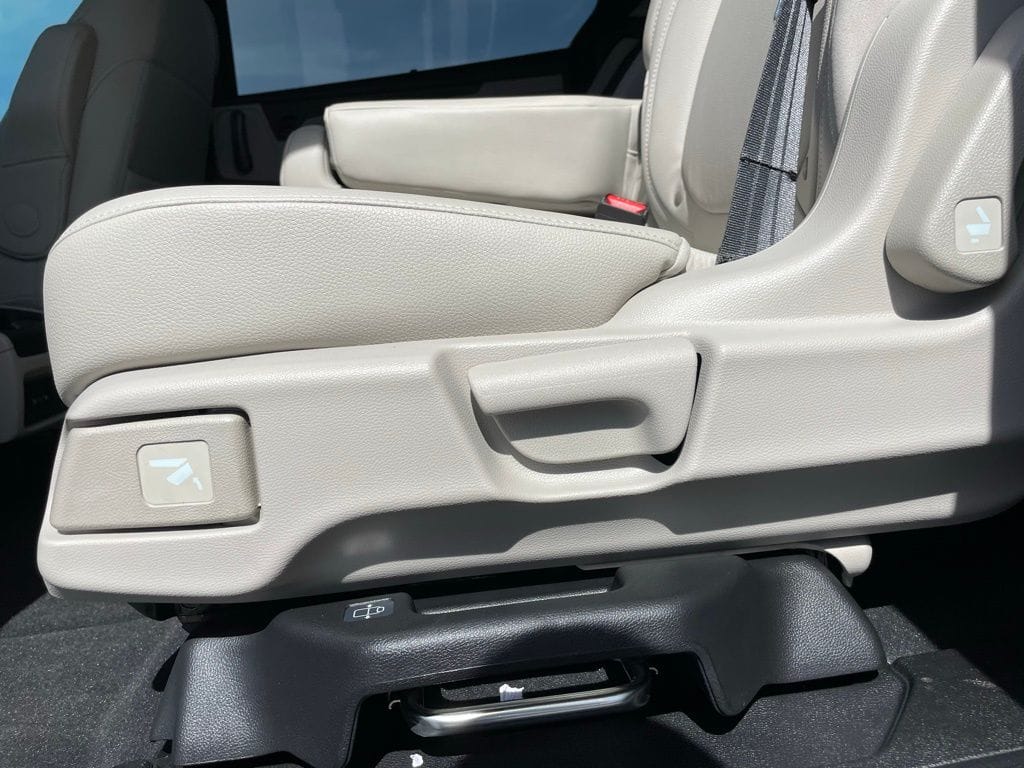 2026 Honda Odyssey EX-L - Photo 40