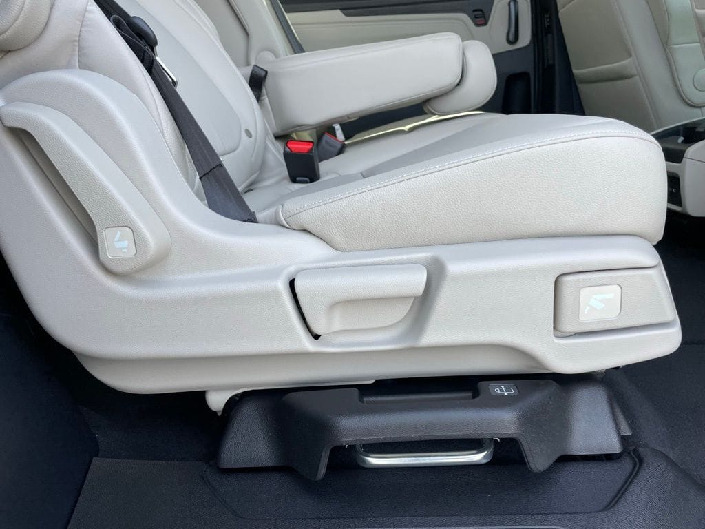 2026 Honda Odyssey EX-L - Photo 35