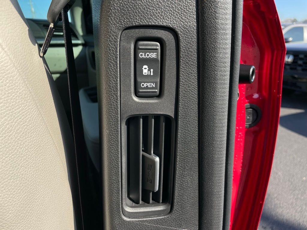 2026 Honda Odyssey EX-L - Photo 39