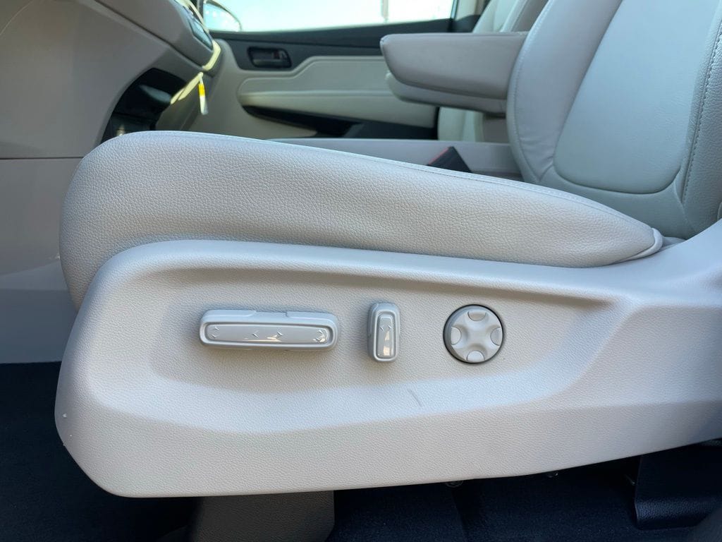 2026 Honda Odyssey EX-L - Photo 26