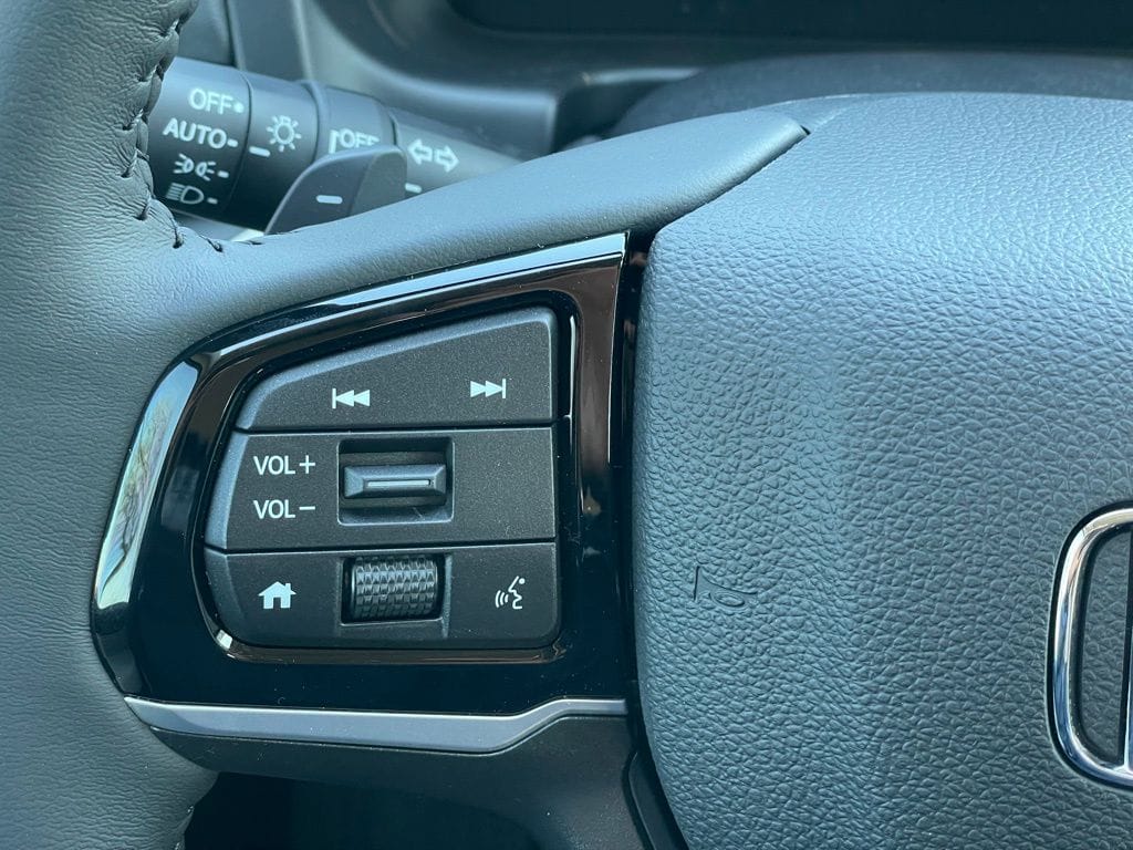 2026 Honda Odyssey EX-L - Photo 16
