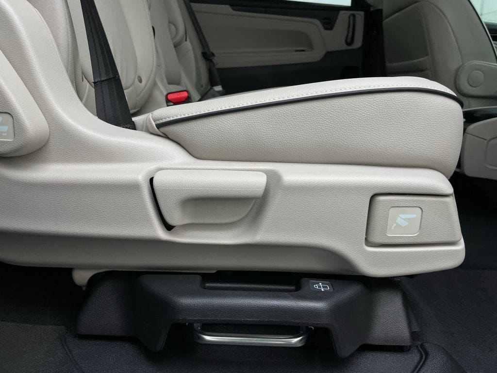 2026 Honda Odyssey Touring - Photo 35