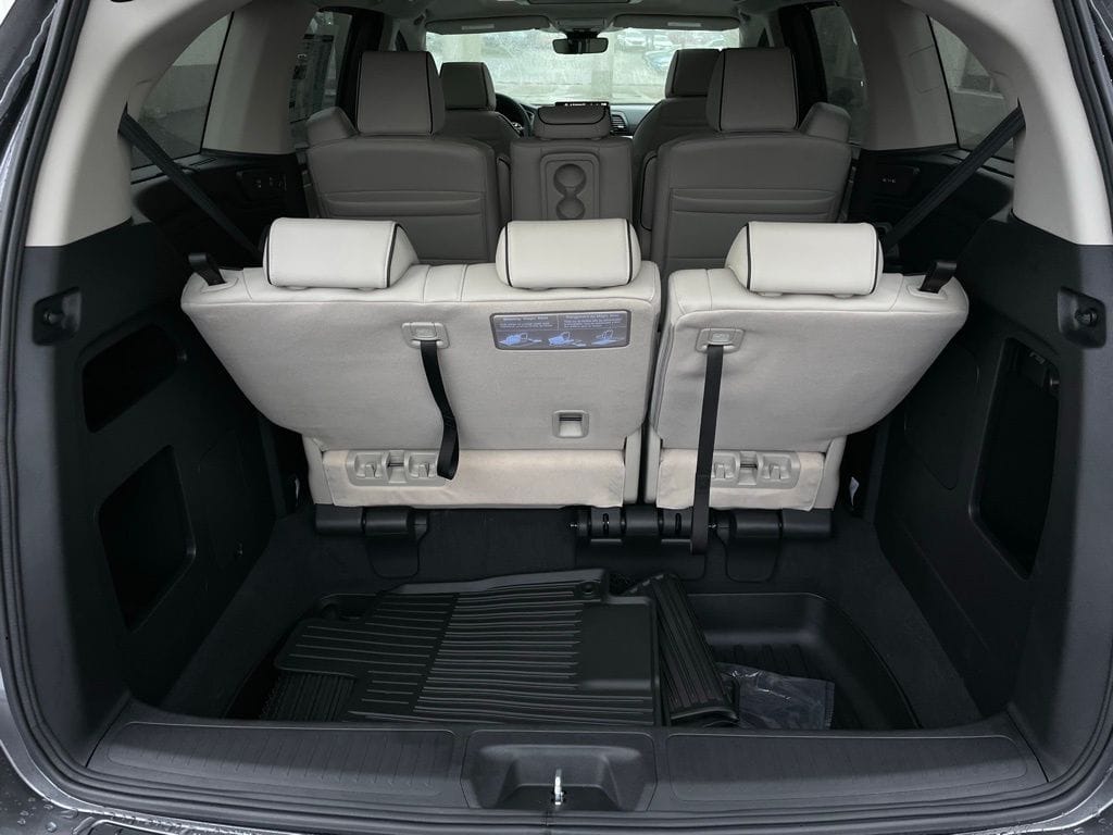 2026 Honda Odyssey Touring - Photo 44