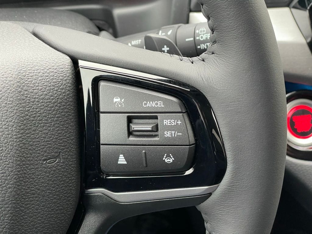2026 Honda Odyssey Touring - Photo 14