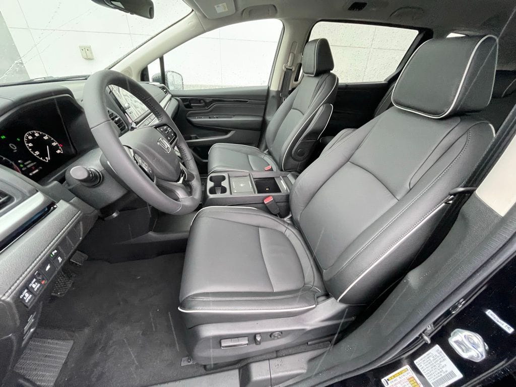 2026 Honda Odyssey Touring - Photo 27