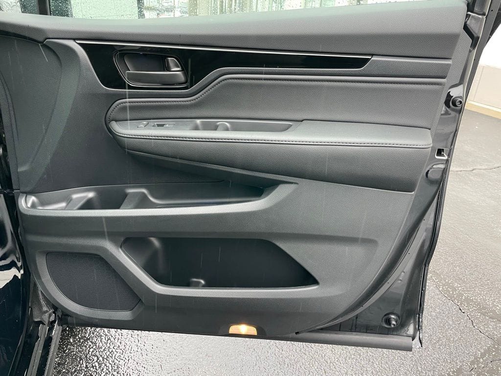 2026 Honda Odyssey Touring - Photo 30