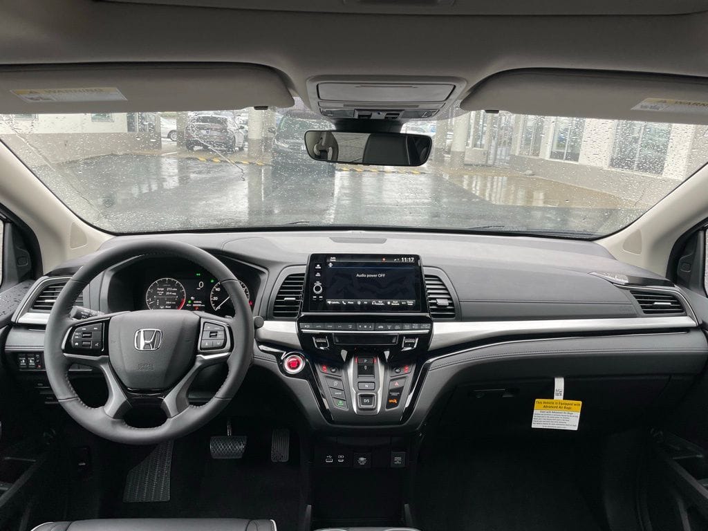 2026 Honda Odyssey Touring - Photo 10