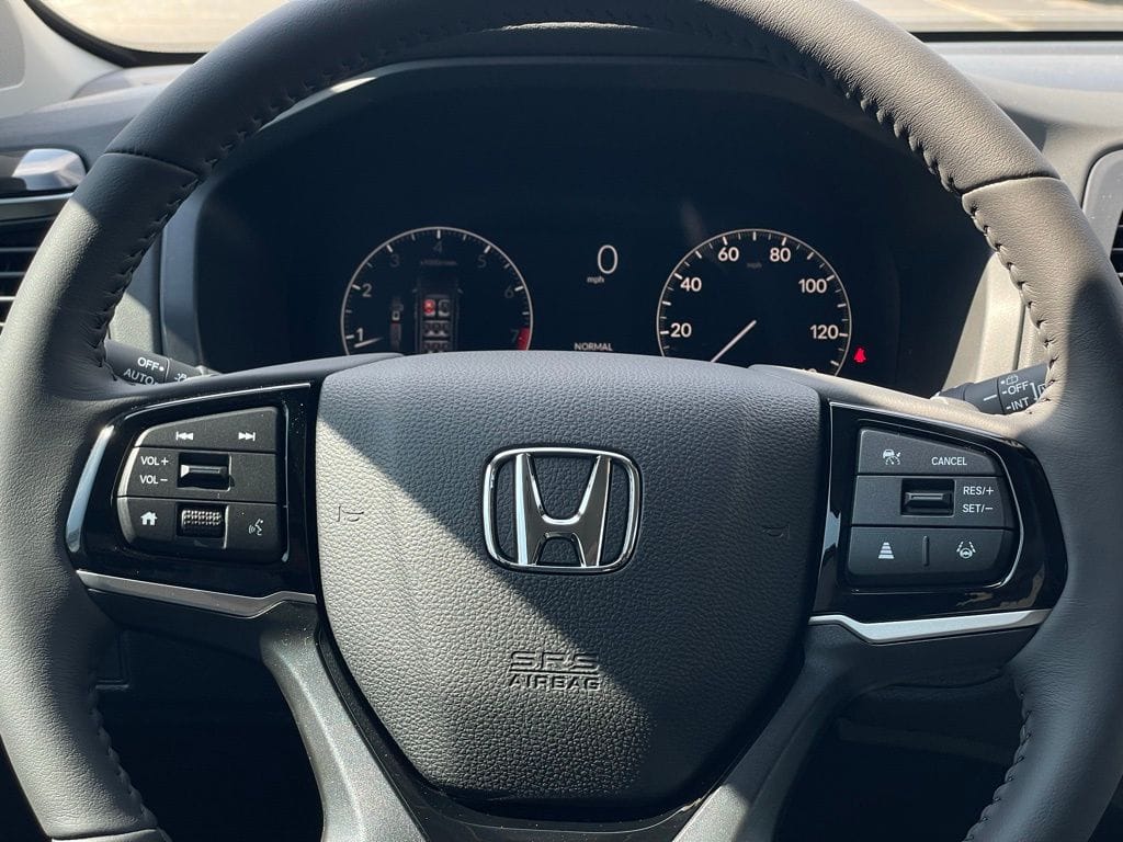 2026 Honda Odyssey Touring - Photo 12