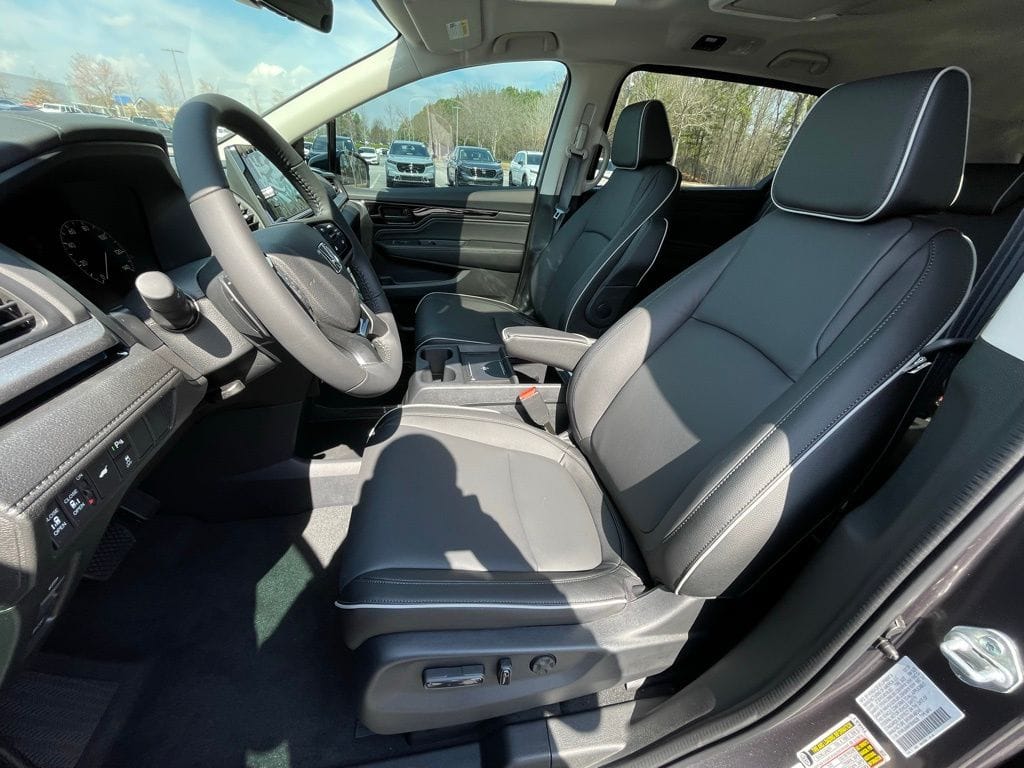2026 Honda Odyssey Touring - Photo 27