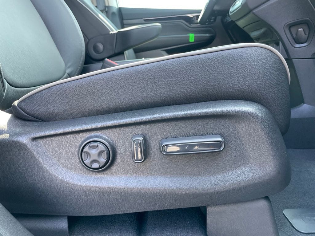 2026 Honda Odyssey Touring - Photo 31