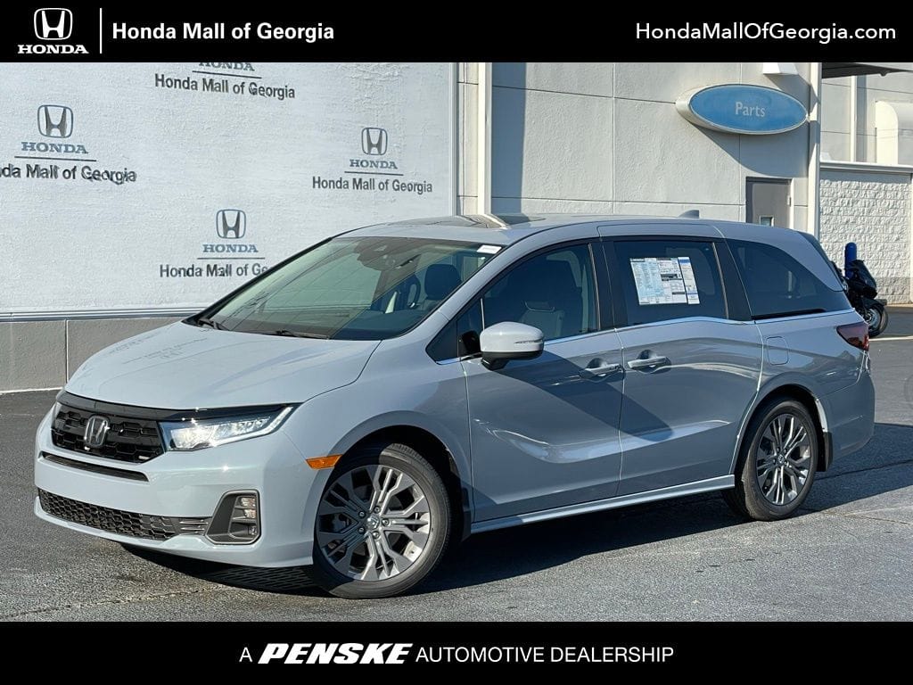 2026 Honda Odyssey Touring's photo