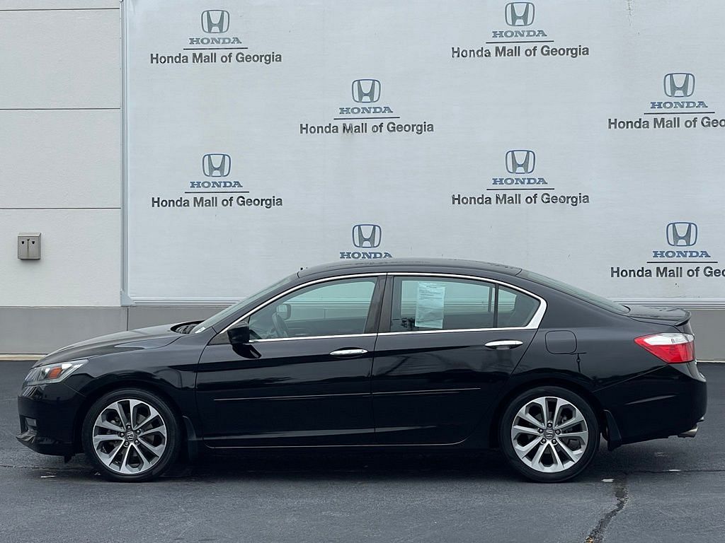 Used 2015 Honda Accord Sport with VIN 1HGCR2F52FA137270 for sale in Buford, GA