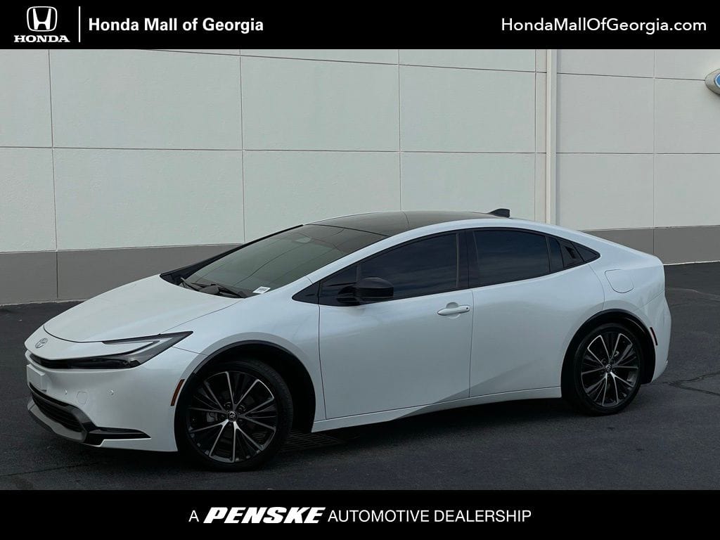 2024 Toyota Prius Limited's photo