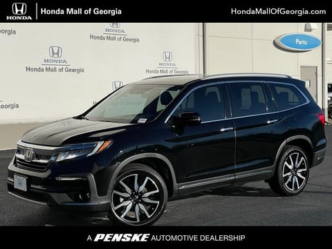 1 image of 2021 Honda Pilot Touring 8-Passenger