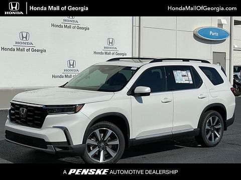 1 image of 2025 Honda Pilot Touring