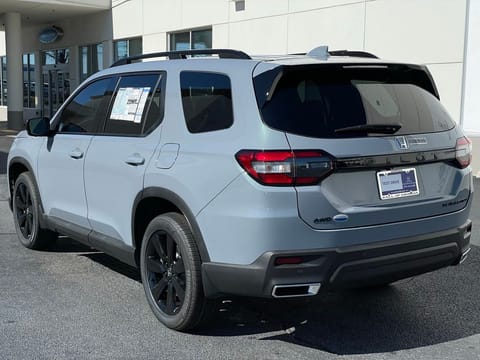 2025 Honda Pilot Black Edition