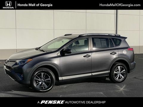 1 image of 2017 Toyota RAV4 XLE