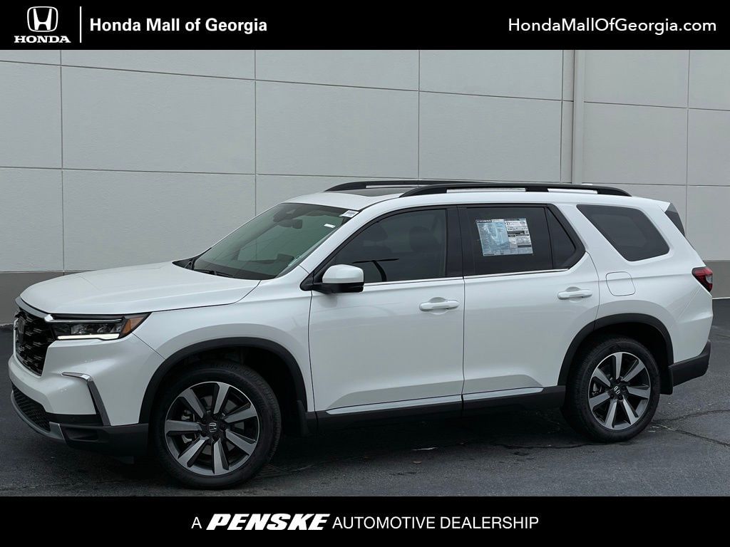 2025 Honda Pilot Touring's photo
